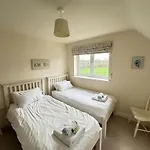 بيت للعطل Sunrise View - Balcony And Seaview - Part Of The The Bay Filey Village With Pool, Gym And Direct Access, Pub, Restaurant, Tennis And Meadows Walks *