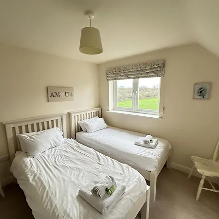 بيت للعطل Sunrise View - Balcony And Seaview - Part Of The The Bay Filey Village With Pool, Gym And Direct Access, Pub, Restaurant, Tennis And Meadows Walks *